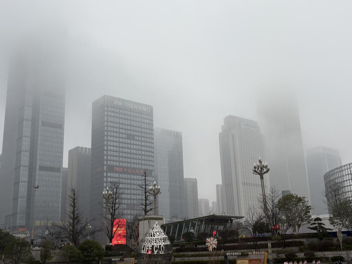 　　今年立春以来，贵阳市迎来持续性阴雨天气。 新华社记者 李凡 摄
