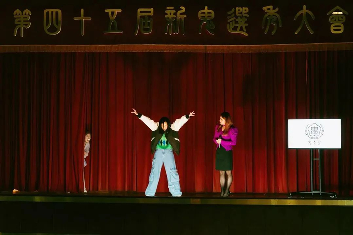 获得“厉鬼证”之后鬼魂才能继续存在下去/《诡才之道》剧照