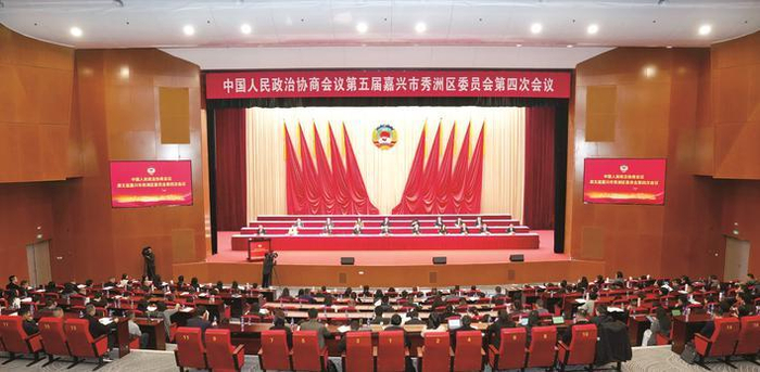 　　摄影 记者 盛佳淳