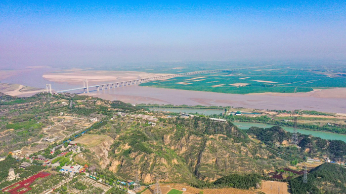 俯瞰郑州黄河文化公园。资料图片