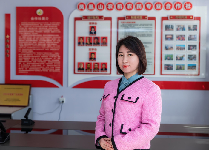 全国人大代表韩凤香