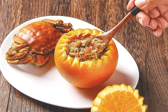 蟹酿橙。（资料图）