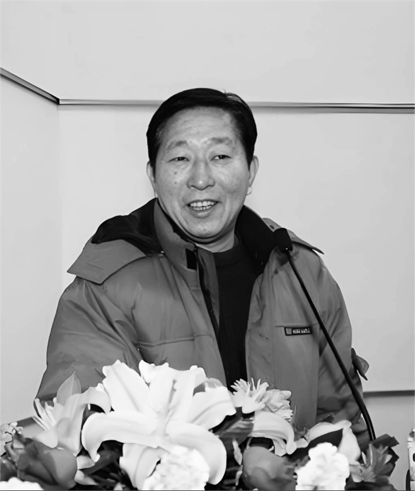 曾任原华夏证券总经理、董事长