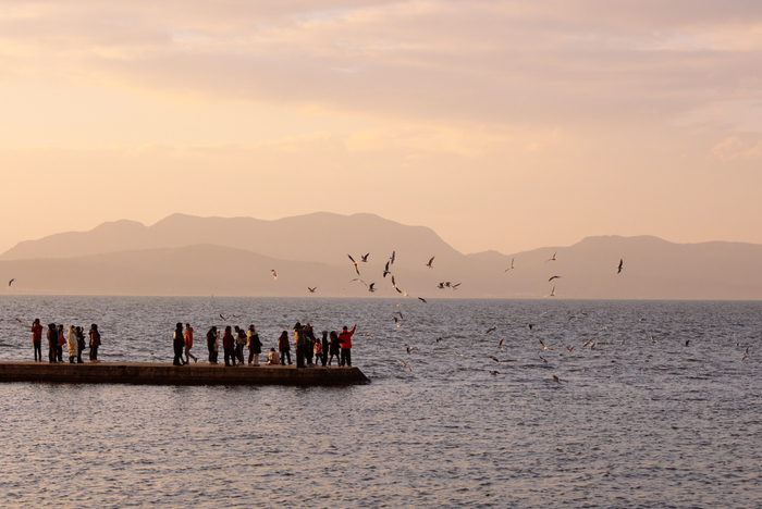 在海晏村看一场滇池边的日落。云南日报-云新闻记者胡妤雅 摄