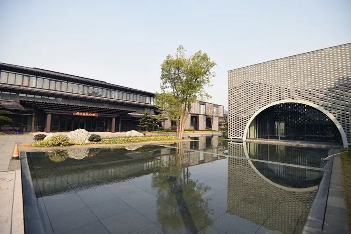 图为枫桥经验陈列馆