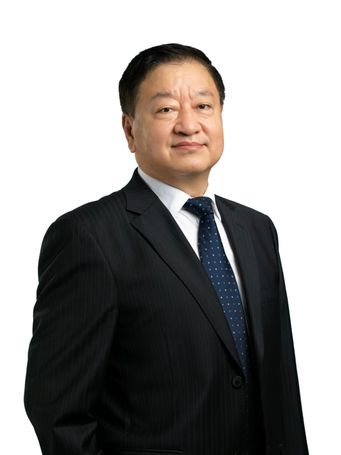 全国政协委员，中国广核集团有限公司党委书记、董事长杨长利