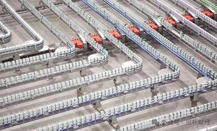 ▲伊利现代智慧健康谷液态奶智造基地