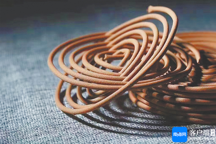 海南沉香盘香。受访者供图