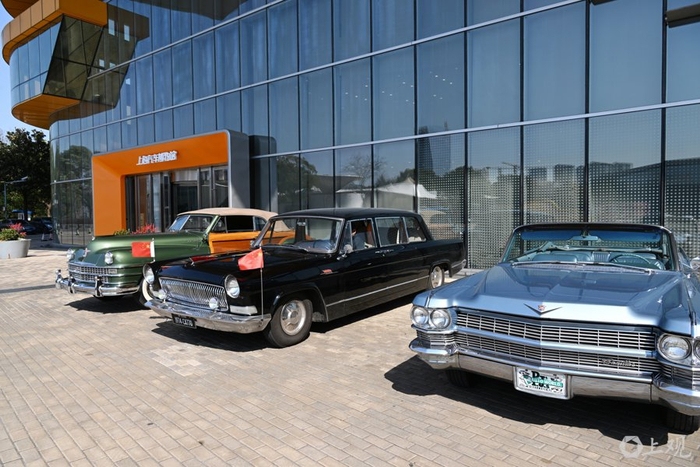 汽车博物馆的古董车——新民晚报记者 徐程摄