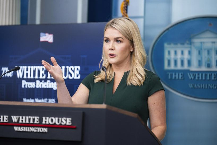 △白宫新闻秘书卡罗琳·莱维特莱维特