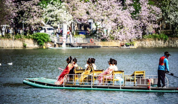 △ 以上2图 叶国卿 摄