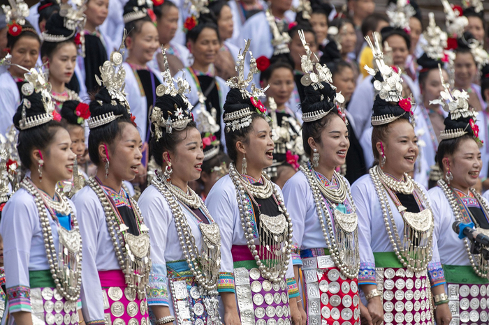 村民们演唱侗族大歌