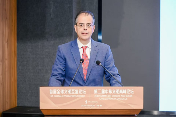 希腊驻华大使卡尔佩里斯。希腊驻华大使馆供图