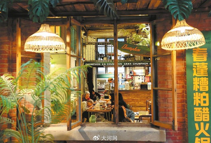 郑州记忆·油化厂创意园。 记者 邓放 摄