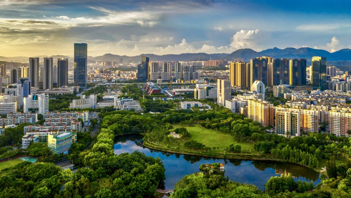 　　深圳市龙岗区鸟瞰图。龙岗区委宣传部供图