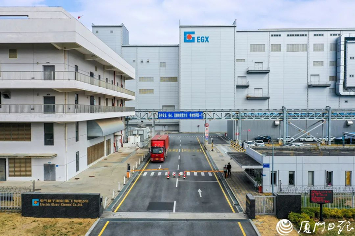 图为电气硝子厂房 厦门日报记者 张奇辉 摄