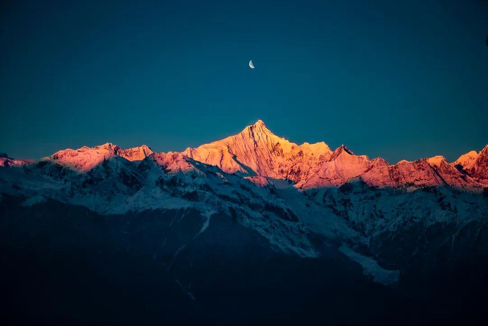 梅里雪山 图/何新闻