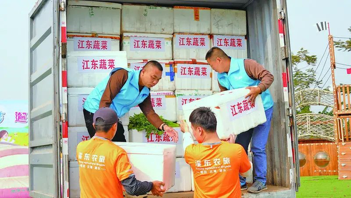 主动拥抱新零售态，从田间到餐桌极速供应，江东蔬菜正式进驻盒马鲜生。