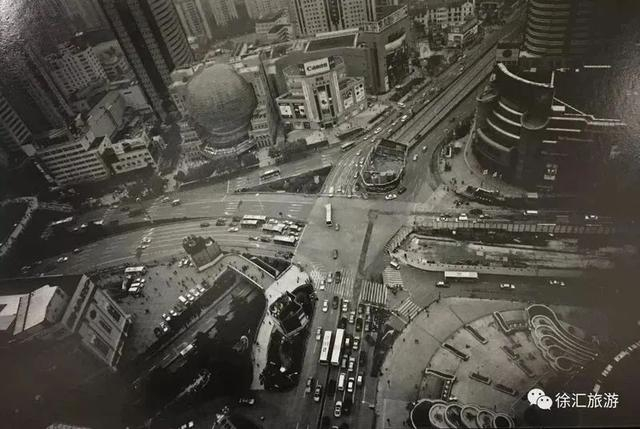 2000年前后的徐家汇商圈 来源：徐汇旅游