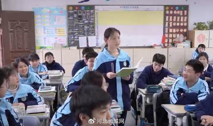 长城评论 | 《旧轨还乡》火了：一份AI时代的“小确幸”