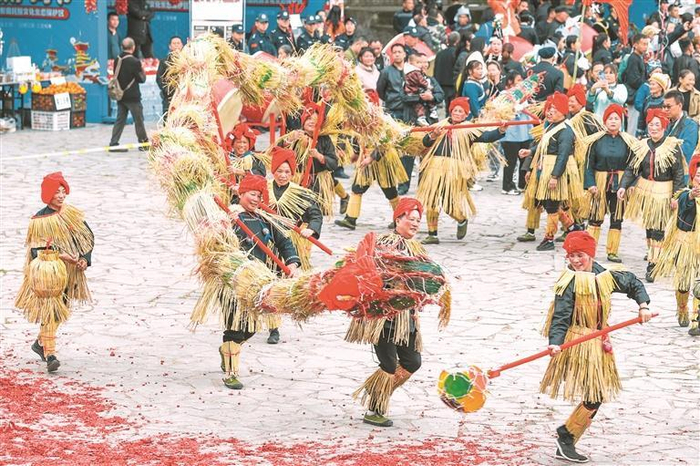 侗族萨玛节现场。 王纯亮 摄