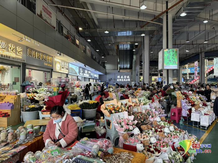 昆明斗南花卉市场。乔佳新 摄