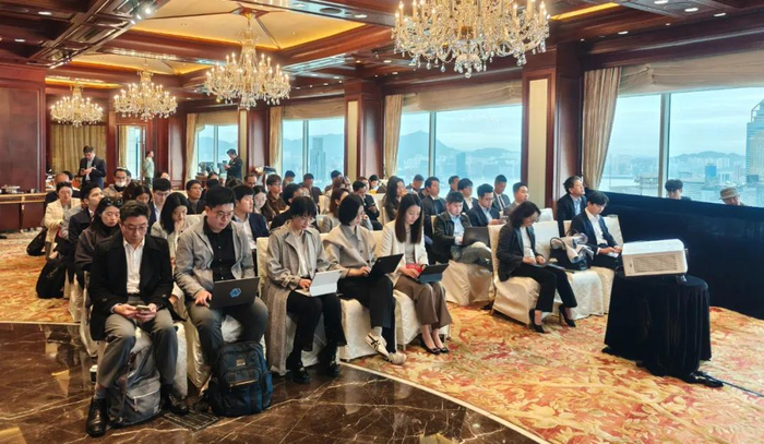 图为发布会现场