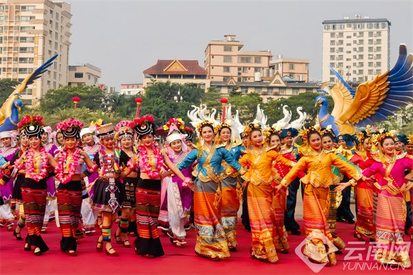 民族舞蹈表演 张琦敏 摄