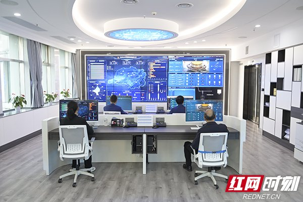 远程运维中心。