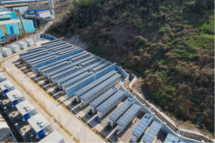 图：南京南钢储能电站