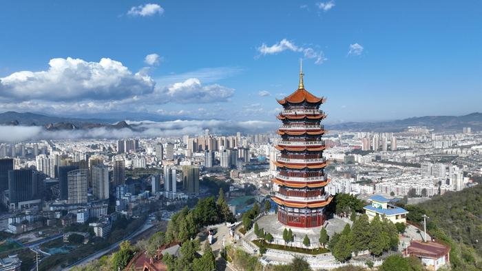 文山市城区航拍。刘瑞 摄