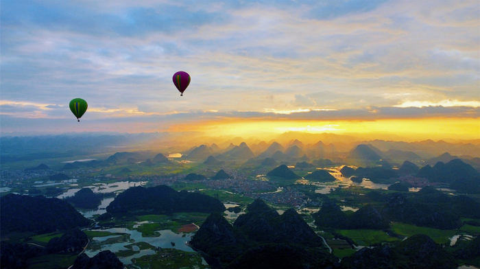 普者黑景区体验热气球项目。吴哲芳 摄
