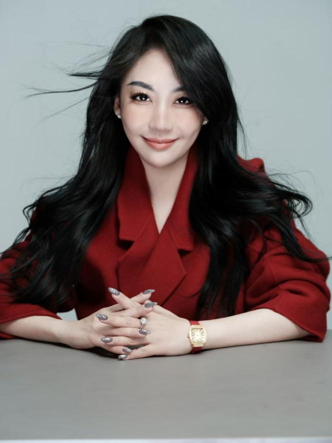 图为:松鼠Ai智能老师常务副总裁徐艺涵