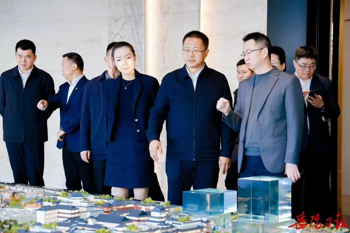 2月24日，谢卫江在上海复星集团考察并洽谈项目合作。