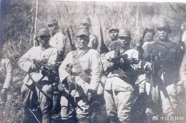 杨靖宇将军的队伍  资料图片