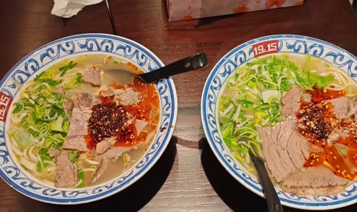 地道兰州牛肉拉面赢得海外食客喜爱