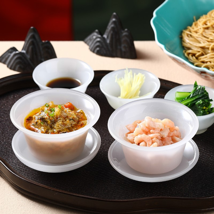 松鹤楼招牌手拆蟹粉。豫园文化饮食集团供图