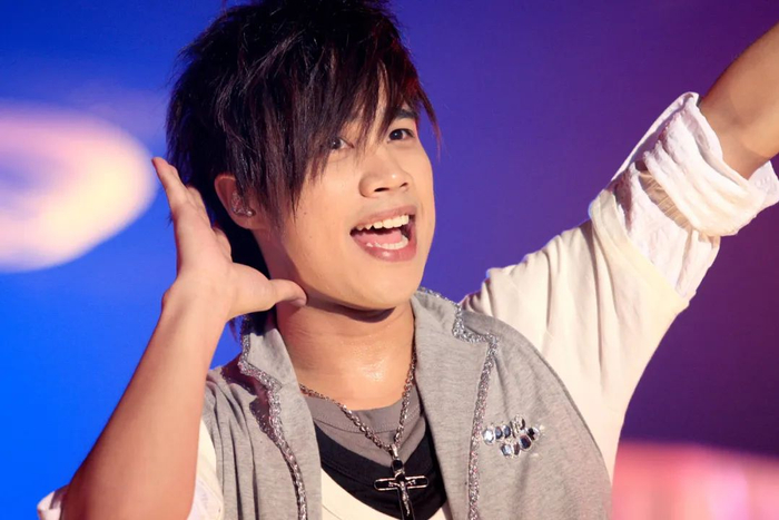 来源：观海新闻综合自浙大二院微信公众号、网络公开资料等