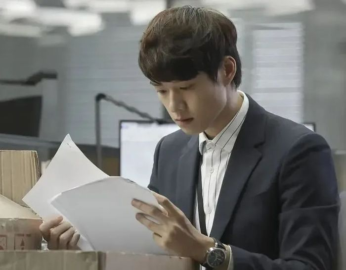 大厂的AI人才争夺战是从抢实习生开始的。图 / 《平凡的荣耀》