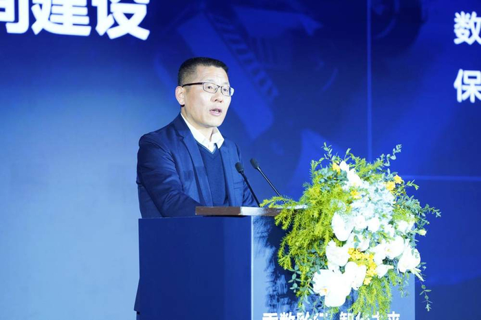 贵州省大数据发展管理局党组书记、局长，兼贵州省人民政府副秘书长朱宗尧