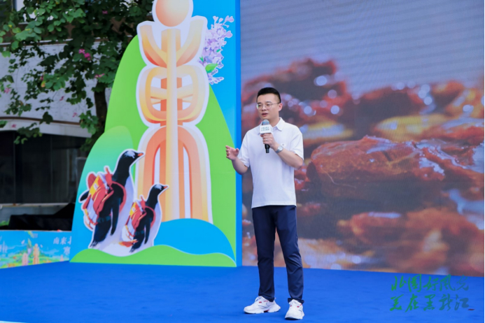 齐齐哈尔文旅推介官推介当地美食和美景