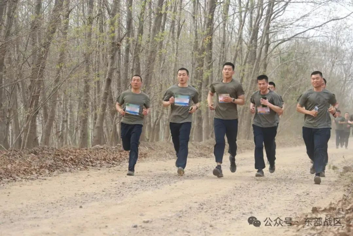 ▲向着终点全力冲刺。