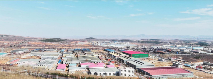 朝阳喀左经济开发区半导体新材料产业园。本版图片由喀喇沁左翼蒙古族自治县委宣传部提供