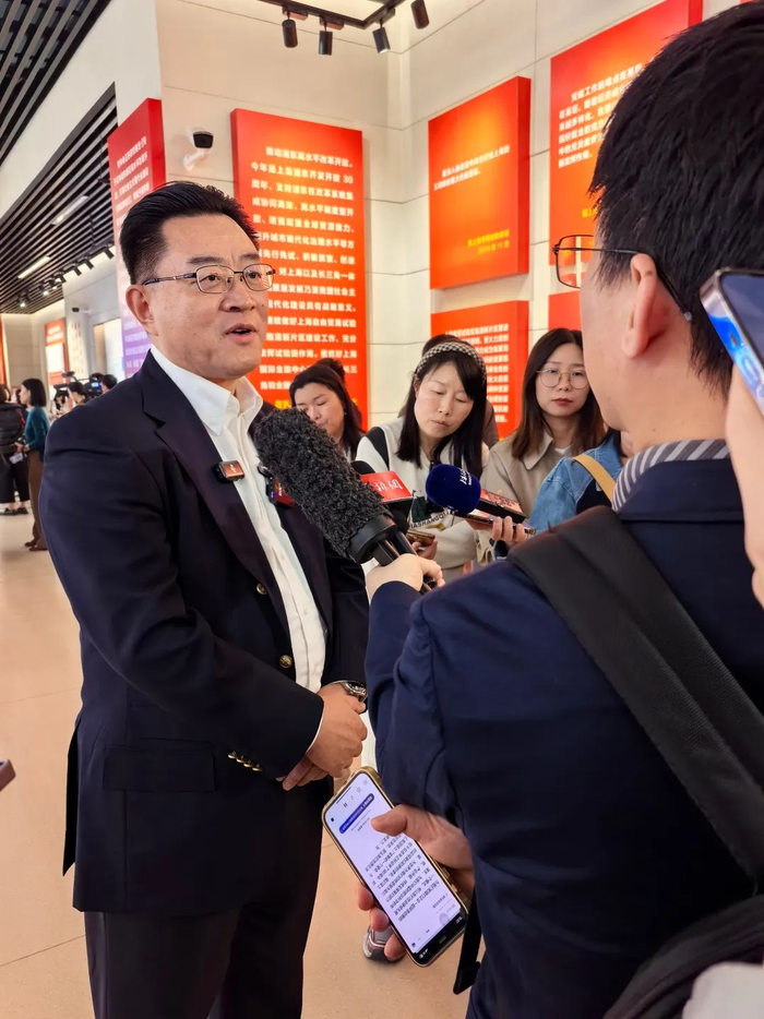 富士胶片（中国）投资有限公司财务部长、总经理室室长 姚佳锋