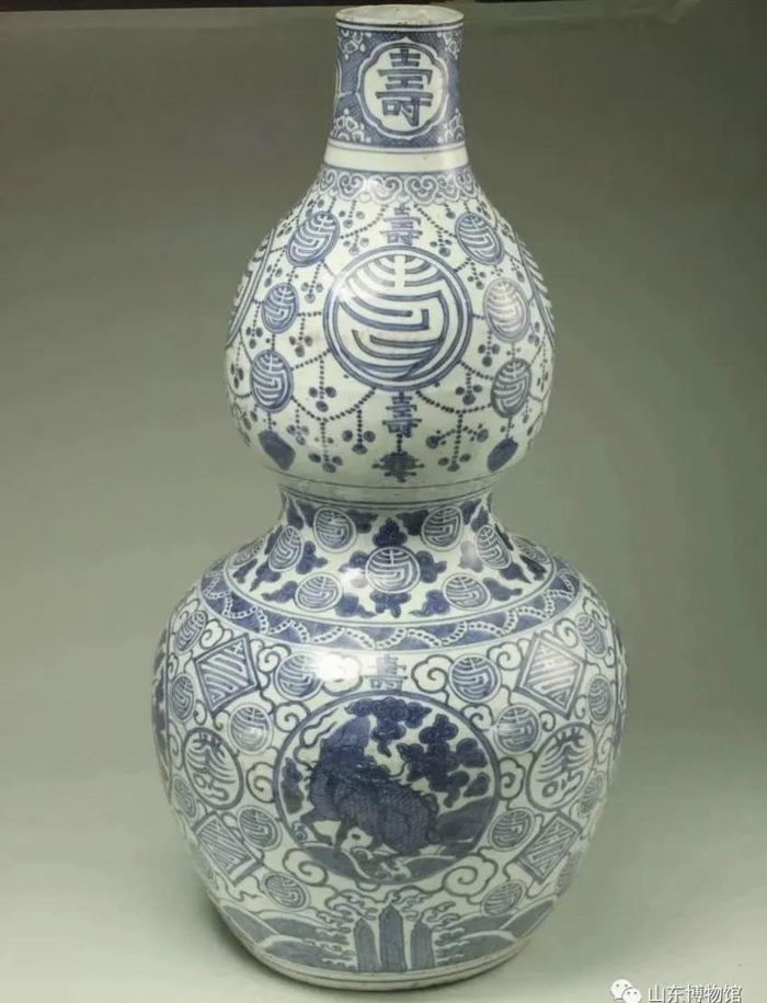 明·万历 青花寿字葫芦瓶 山东博物馆