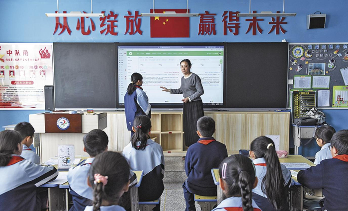 课堂好帮手。殷之皓 摄