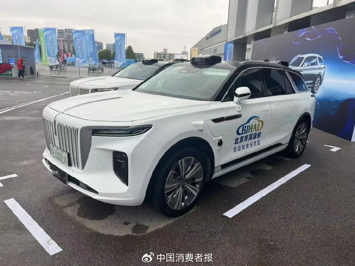 汽车企业应充分开展组合驾驶辅助测试验证，确保产品功能稳定性。吴博峰/摄
