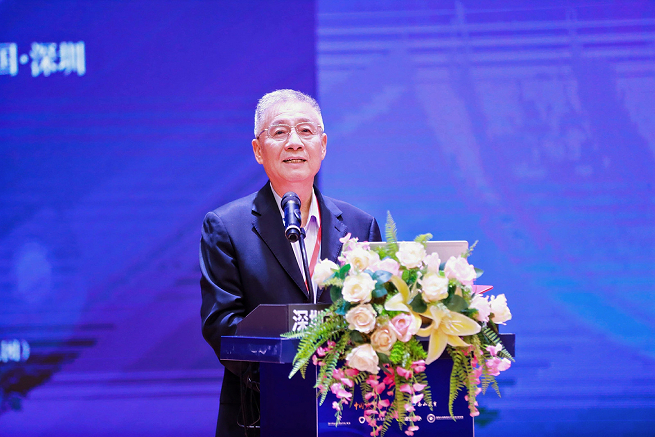 图9《中国教育学刊》编委会副主任、北京教育学院原党委书记马宪平