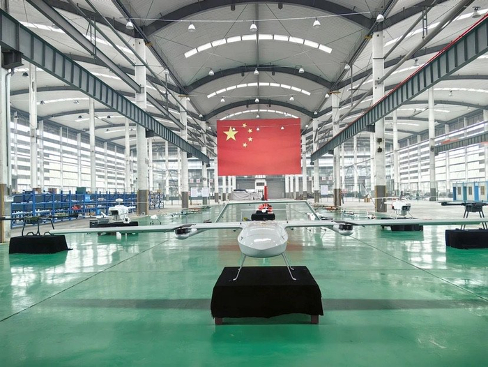 中天燕投飞侠（上海）智能设备制造有限公司无人飞行器车间