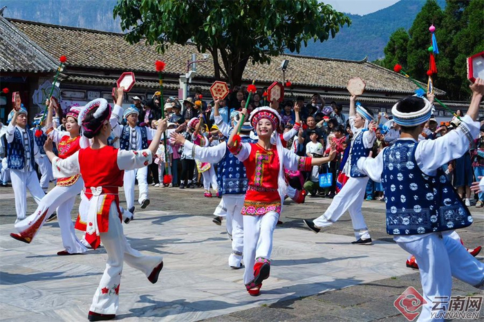 非遗歌舞 云南民族村供图